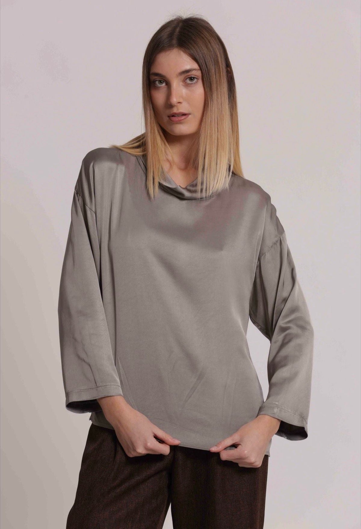 T-SHIRT e BLUSE