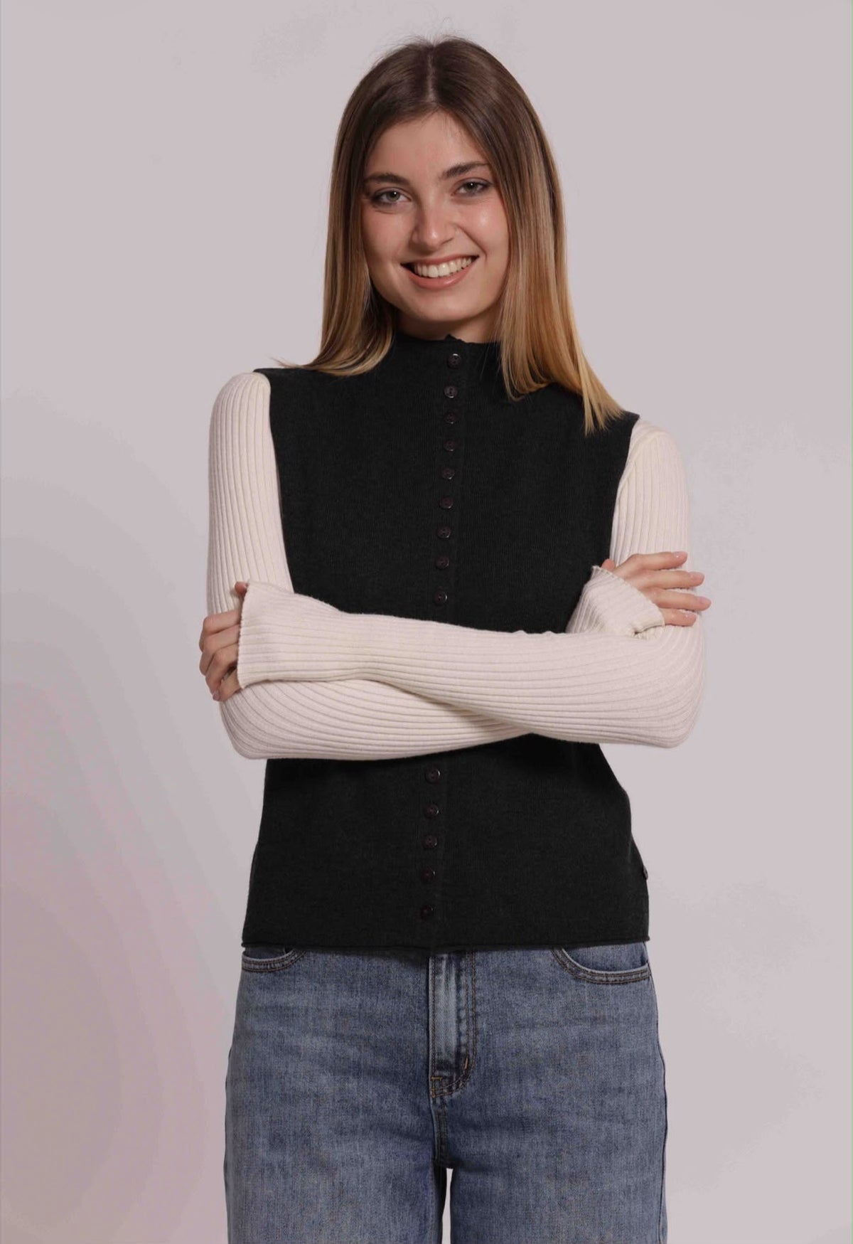 MAGLIA CARDIGAN SMANICATO
