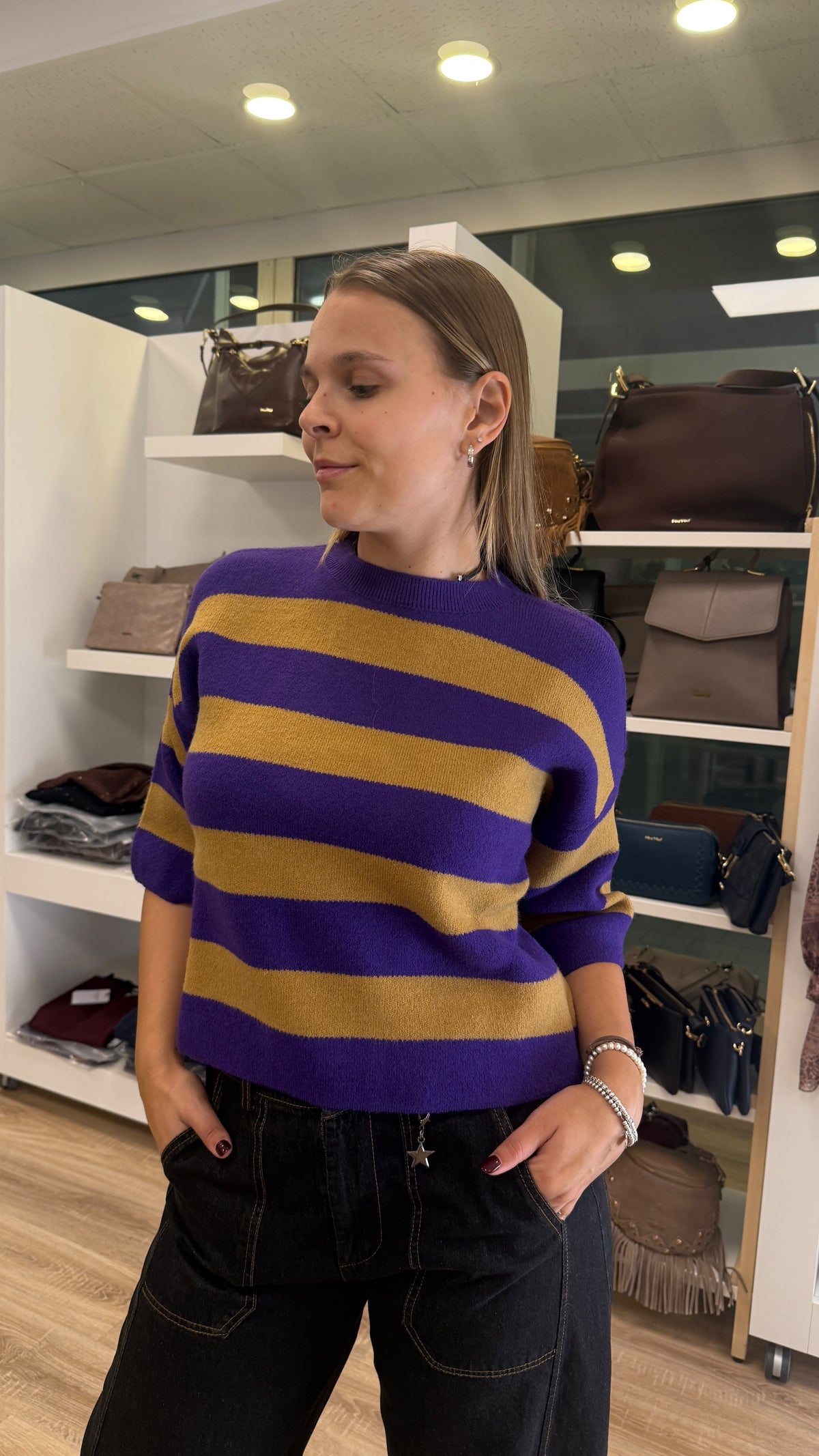 MAGLIA RIGATA A SCATOLETTA