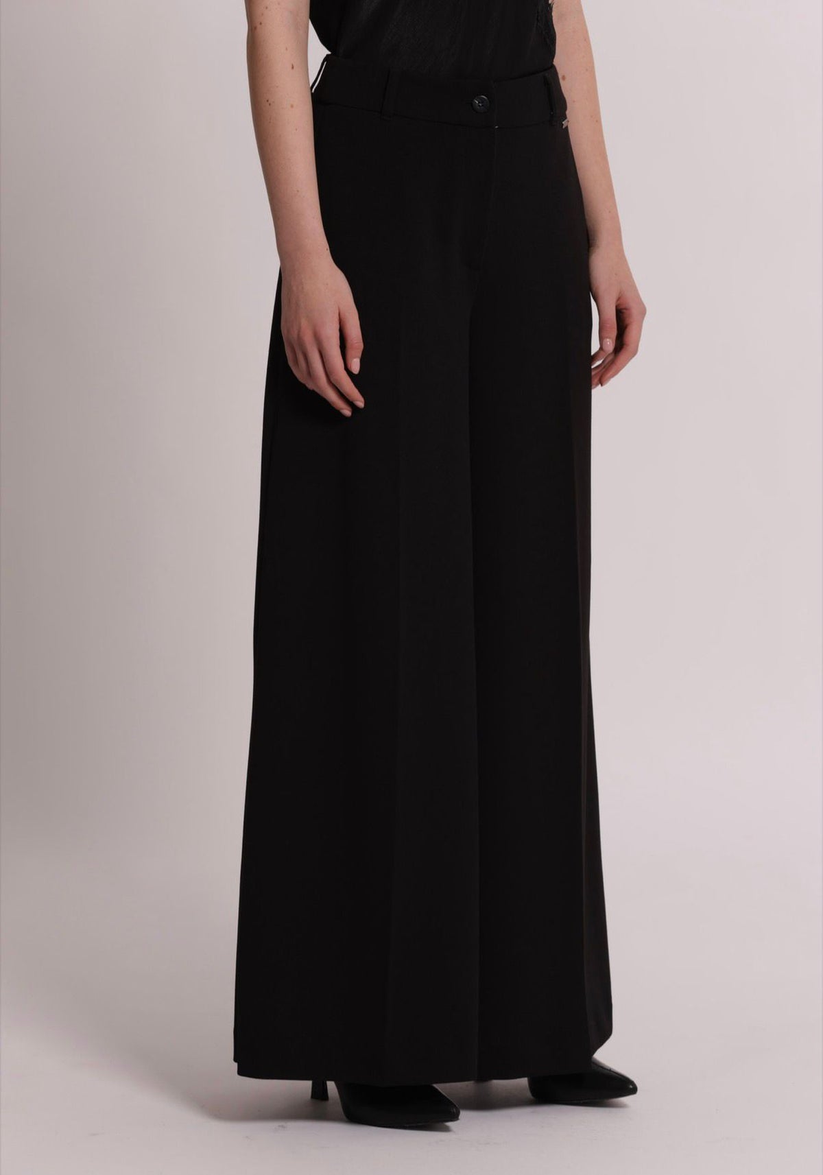 PANTALONE PALAZZO IN SCUBA CREPE ( completo con giacca nella sezione blazer/tailleur)-MIMI’ MUA’
