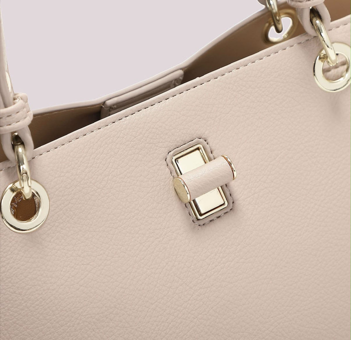 BORSA A BRACCIO CON CHIUSURA A GIRO