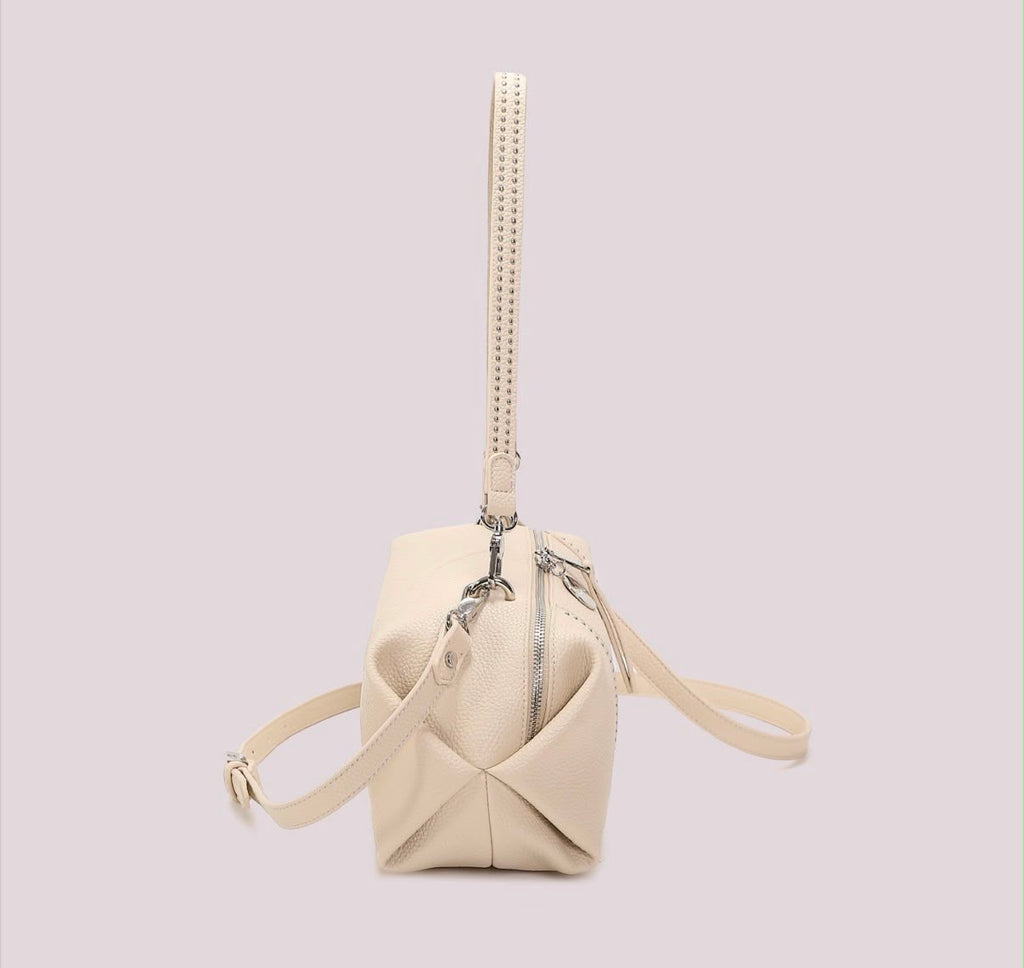 BORSA A SPALLA CON PICCOLE BORCHIE- MIMI’ MUA’