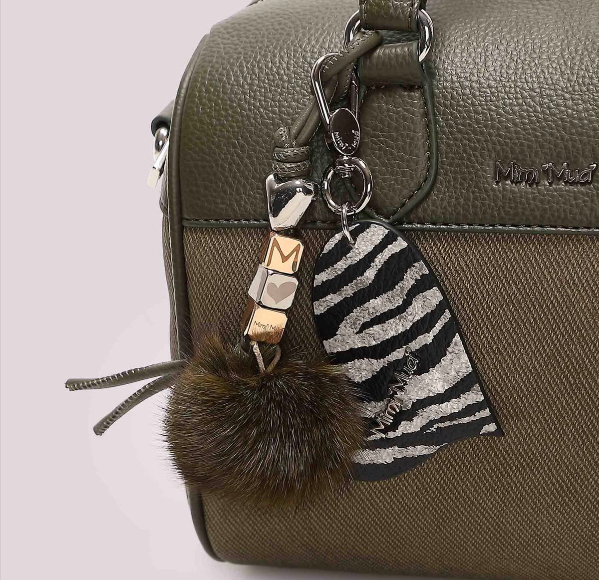 BORSA BAULETTO CON CHARM E CUORE- MIMI’ MUA’