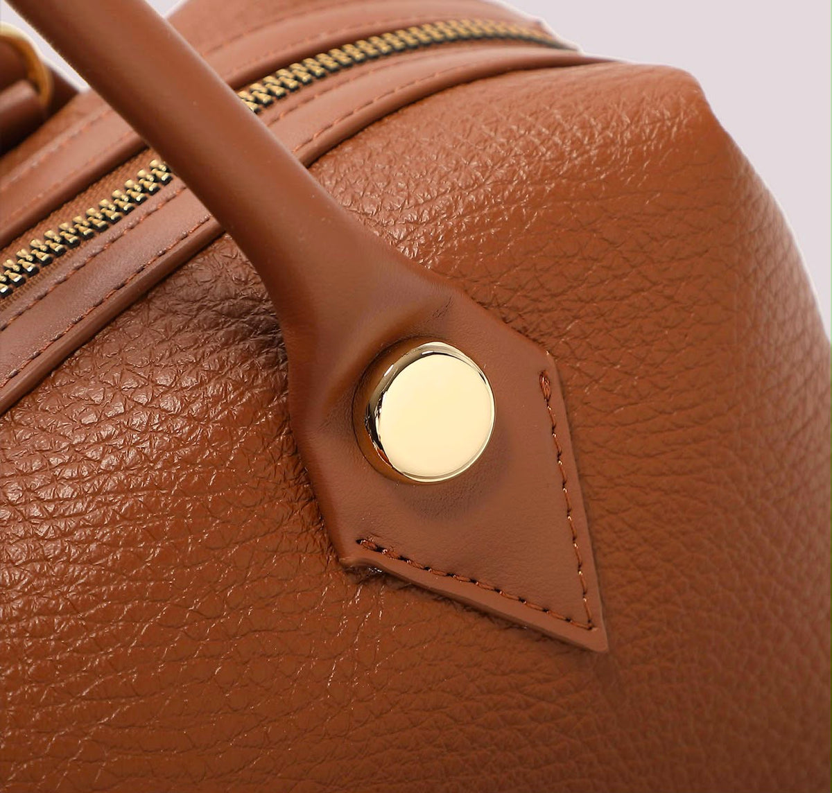 BORSA A BAULETTO CON DETTAGLIO APPESO- MIMI’ MUA’