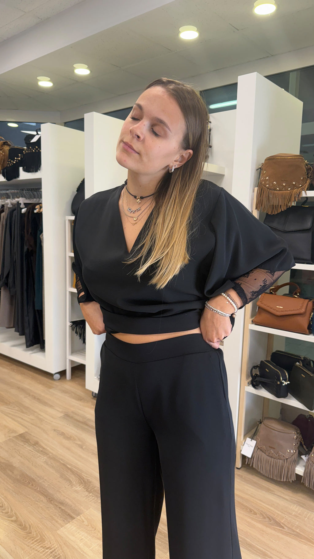 COMPLETO MAGLIA E PANTALONE