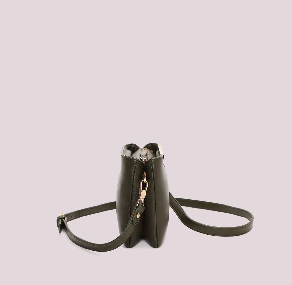 BORSA A TRACOLLA CON DETTAGLIO DORATO MIMI’ MUA’