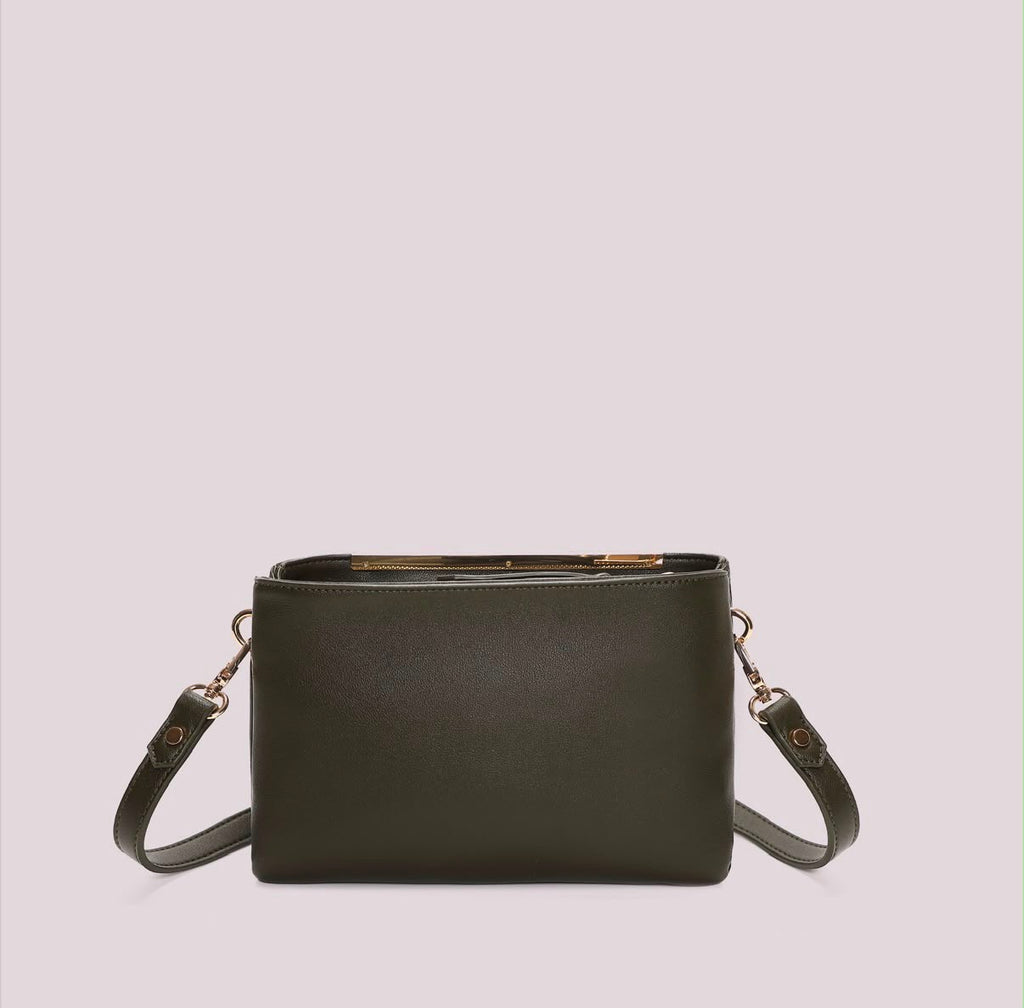 BORSA A TRACOLLA CON DETTAGLIO DORATO MIMI’ MUA’