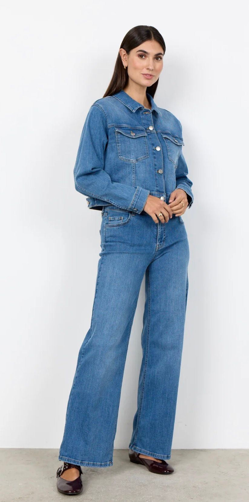 JEANS LIGHT BLUE