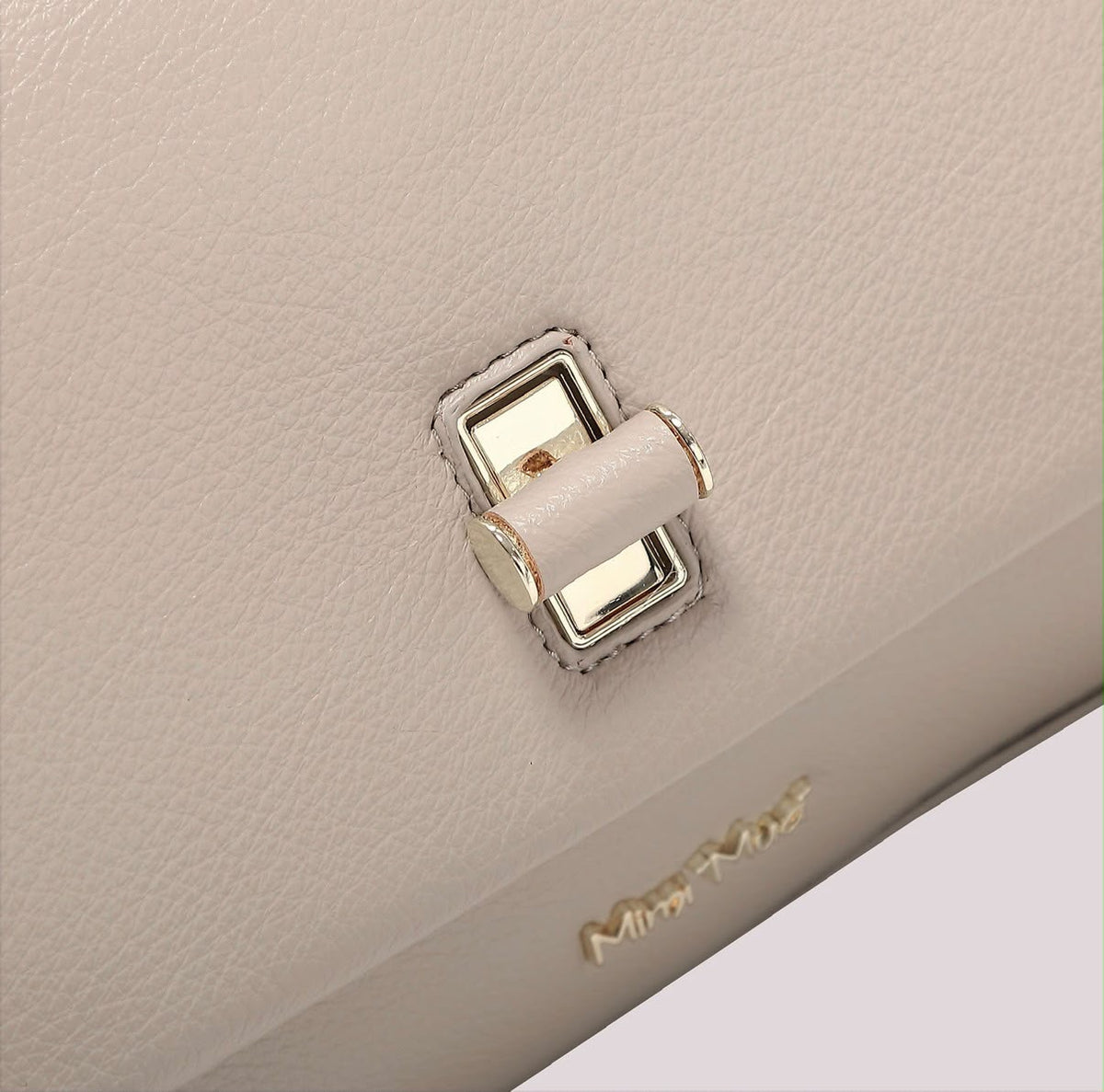 BORSA A SPALLA CON CHIUSURA GIRO