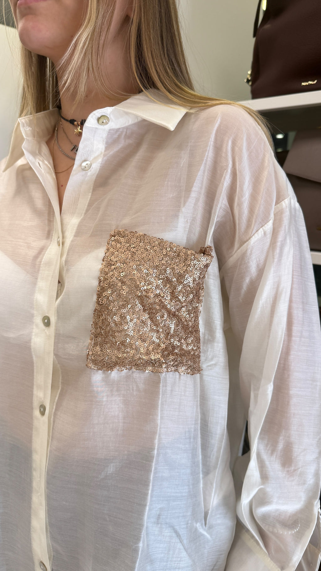 CAMICIA CON TASCA PAILLETTES