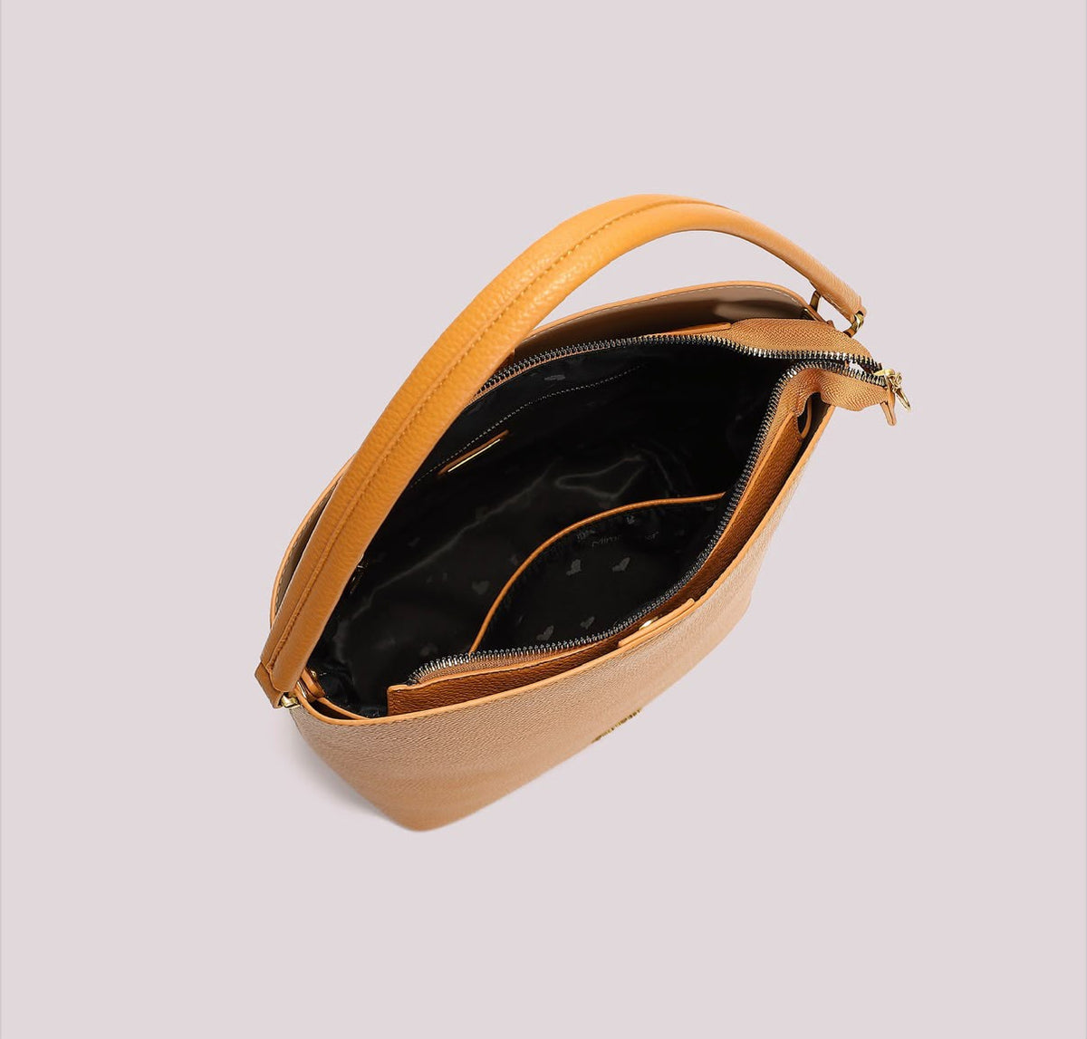 BORSA A SECCHIELLO CON  DETTAGLI SATINATI