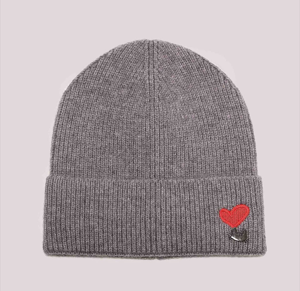 BERRETTO CON CUORE RICAMATO- completo con guanti e sciarpa nella categoria accessori