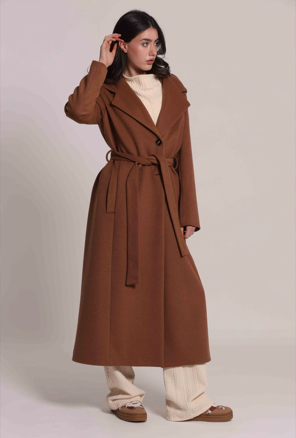 CAPPOTTO LUNGO CON CAPPUCCIO