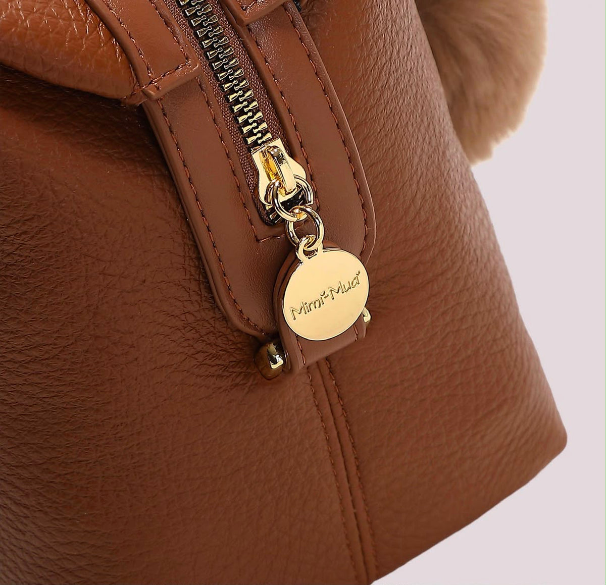 BORSA A BAULETTO CON DETTAGLIO APPESO- MIMI’ MUA’