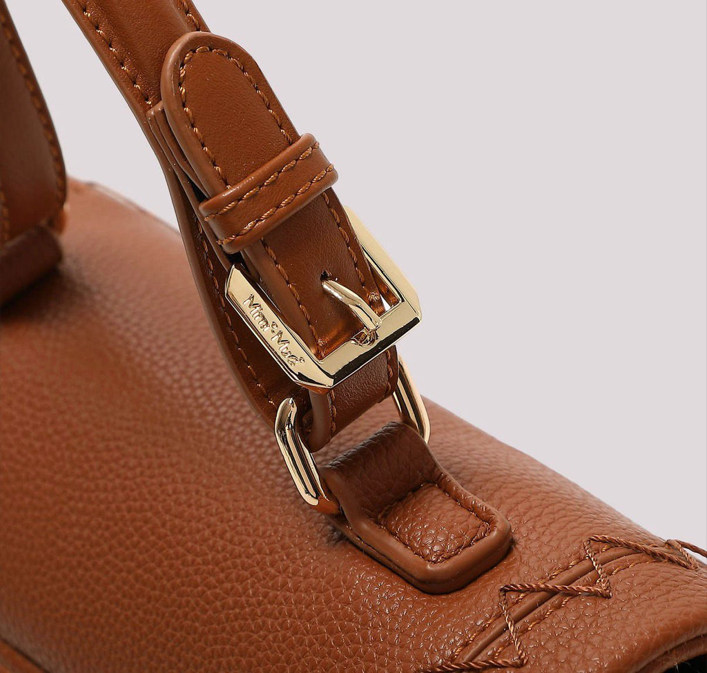 BORSA A MANO CON CUCITURE A VISTA MISURA MIDI- MIMI’ MUA’