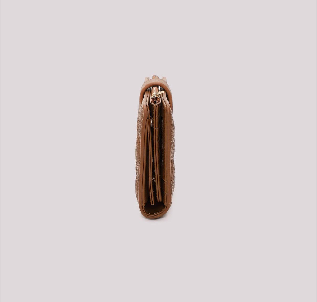 PORTAFOGLIO GRANDE TRAPUNTATO CON CINTURINO- MIMI’ MUA’
