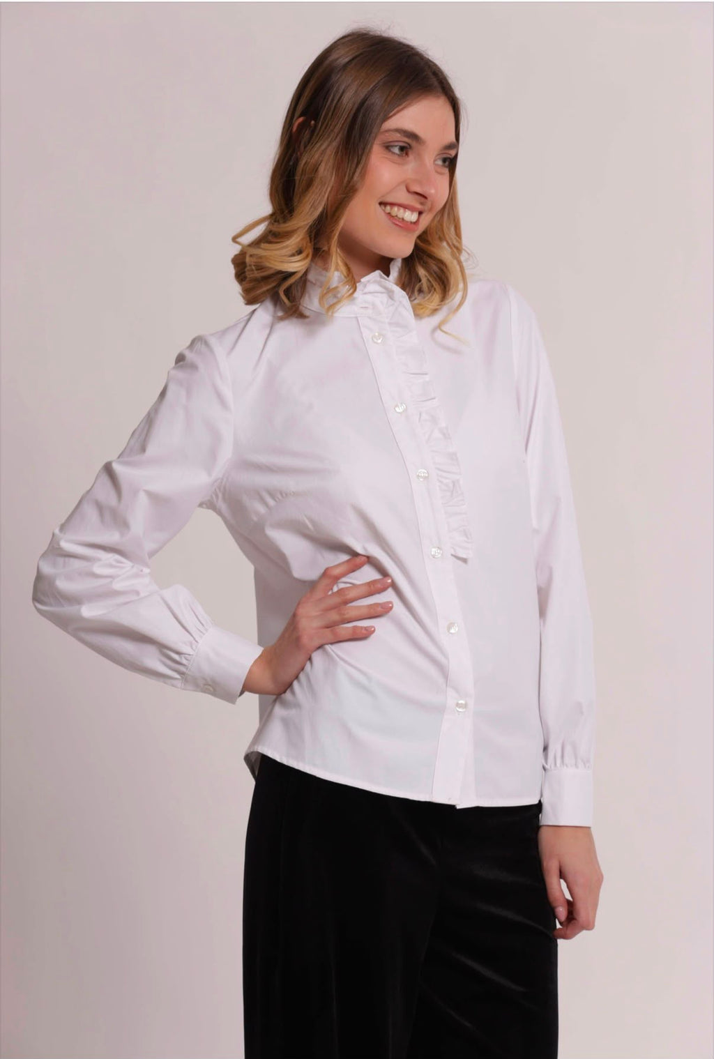 CAMICIA CON ROUGES SUL COLLO -MIMI’ MUA’