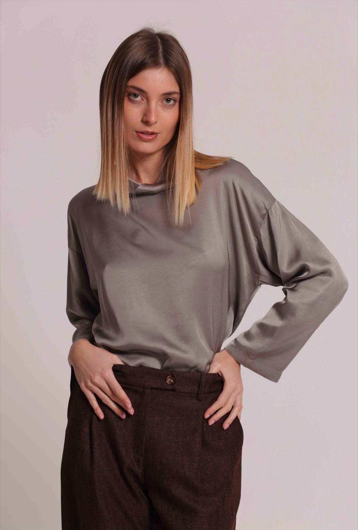 BLUSA OVER IN RASO VISCOSA-MIMI’ MUA’
