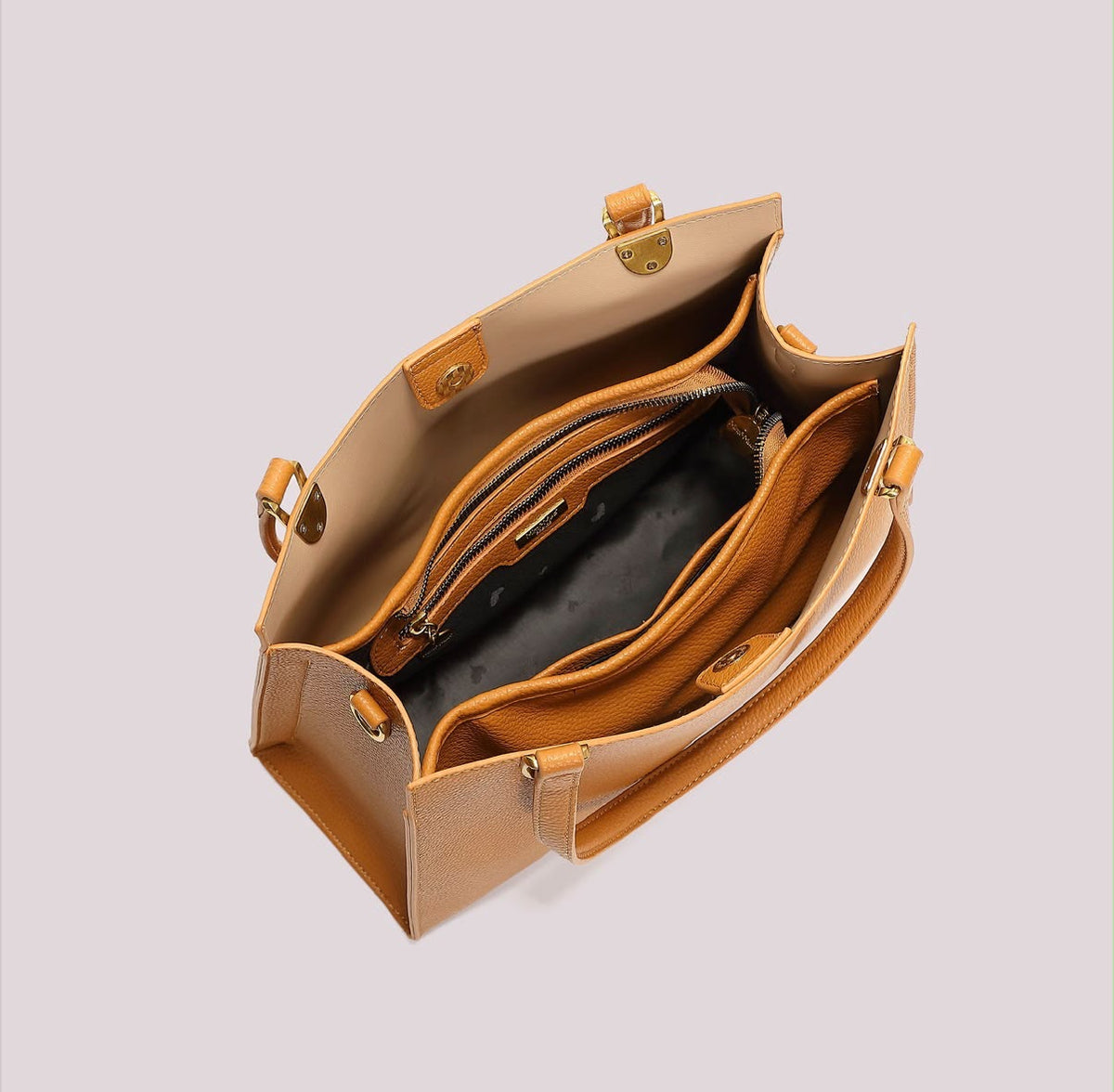 BORSA SHOPPING CON DETTAGLI SATINATI