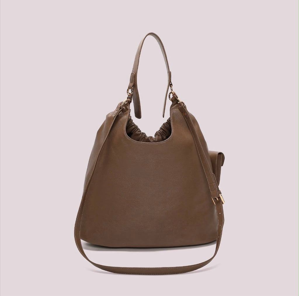 BORSA A SPALLA CON TASCHE- MIMI’ MUA’